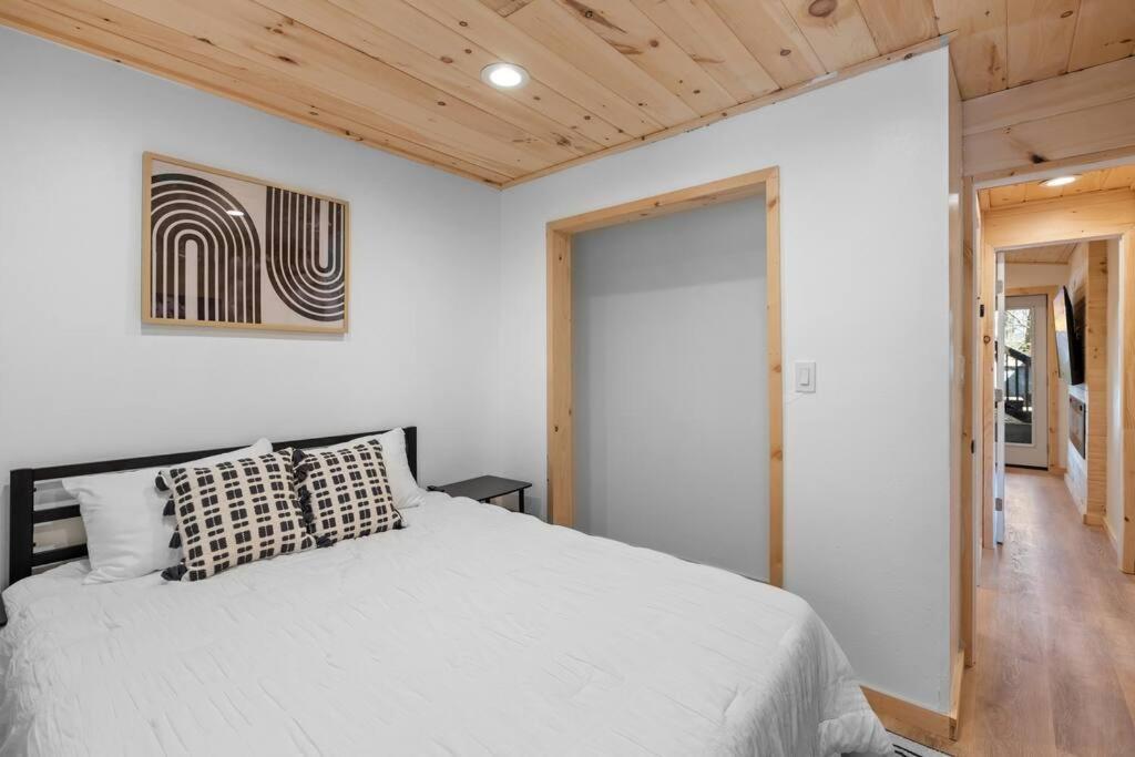 New! Modern Cabin With Two Decks, Bar & Game Room! Gatlinburg Exterior foto